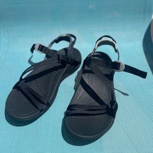 Teva Sandals ( thin straps )